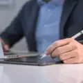 Registrovao/la si paušal u APR-u? Evo šta dalje treba da uradiš